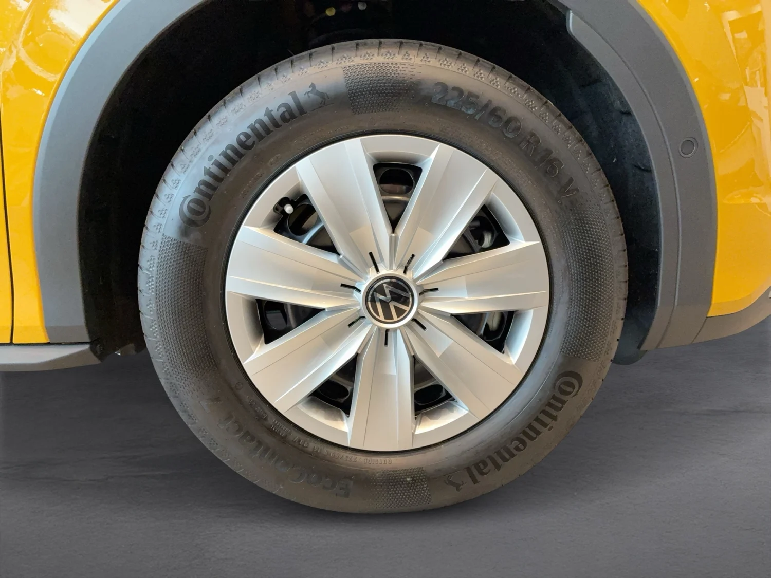 Bild eines VW T-Roc 4Me eTSI DSG