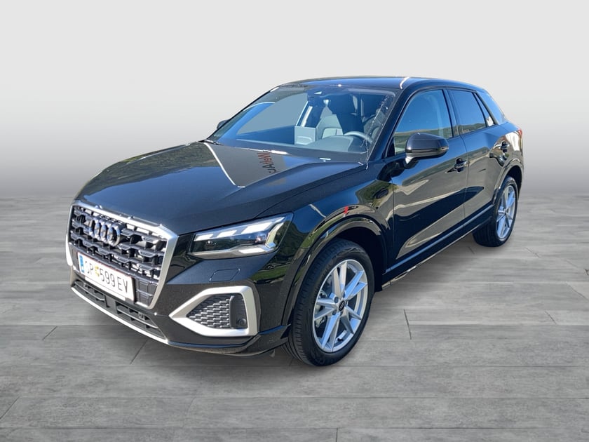 Audi Q2 30 TFSI admired