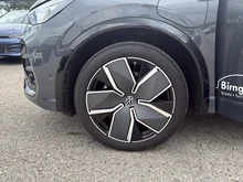 VW Tiguan R-Line eHybrid DSG 150 kW in Delfingrau Metallic