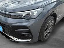 VW Tiguan R-Line eHybrid DSG 150 kW in Delfingrau Metallic