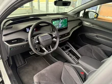 Škoda Elroq Sportline 85x in 2Y Moon-Weiss Metallic