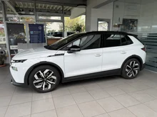 Škoda Elroq Sportline 85x in 2Y Moon-Weiss Metallic