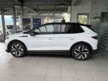 Škoda Elroq Sportline 85x in 2Y Moon-Weiss Metallic