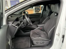Škoda Elroq Sportline 85x in 2Y Moon-Weiss Metallic