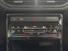 VW T-Cross Friends TSI in Deep Black Perleffekt