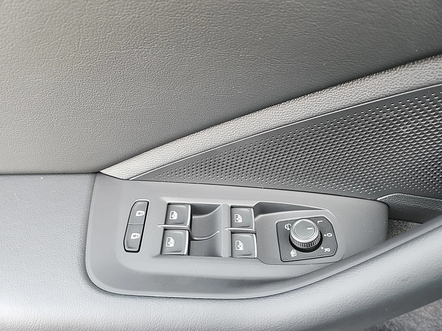 Bild eines Passat Variant Business TDI DSG