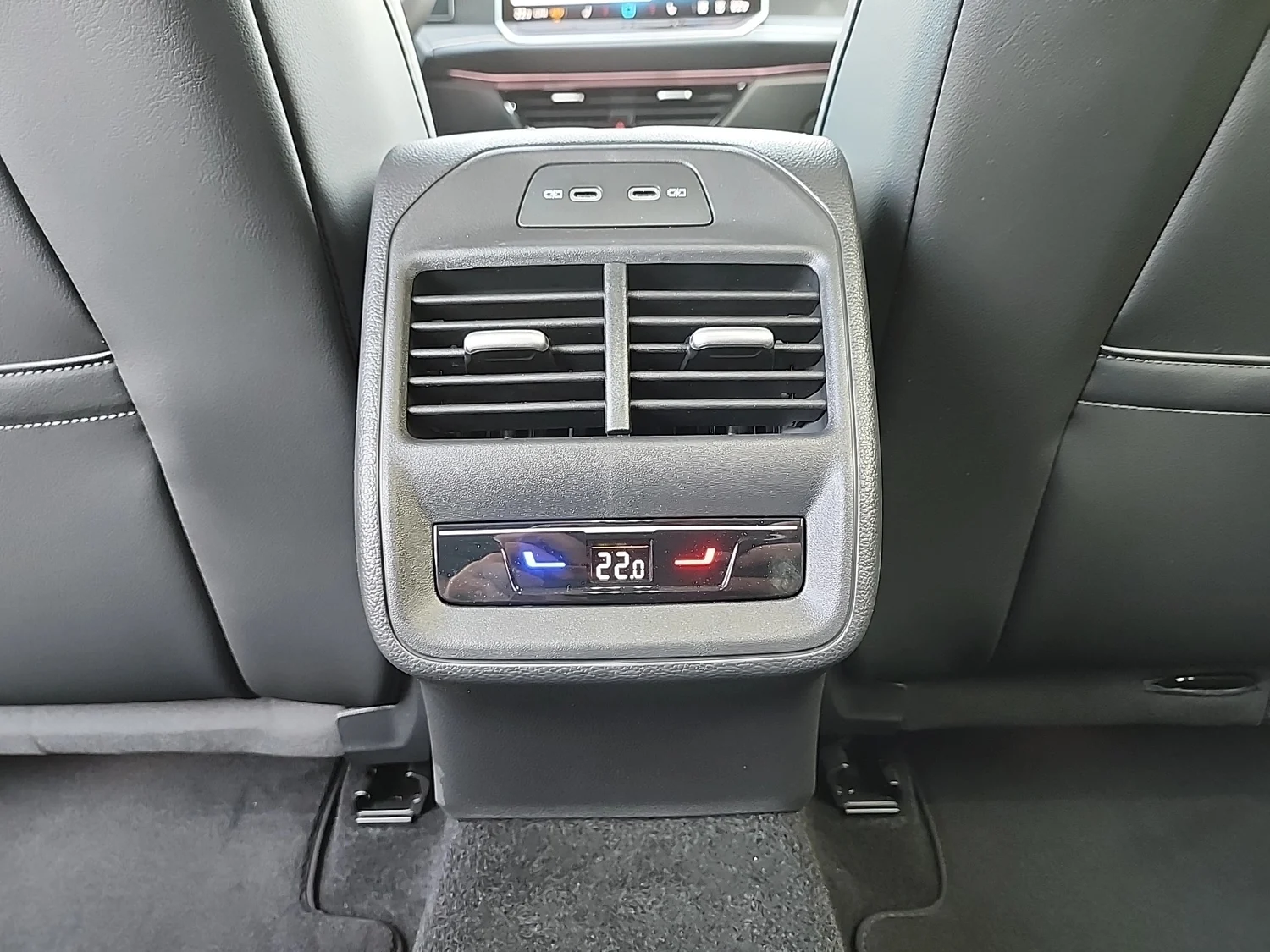 Bild eines Passat Variant Business TDI DSG