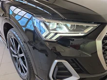 Audi Q3 Sportback 35 TDI quattro S line ext. in Mythosschwarz Metallic