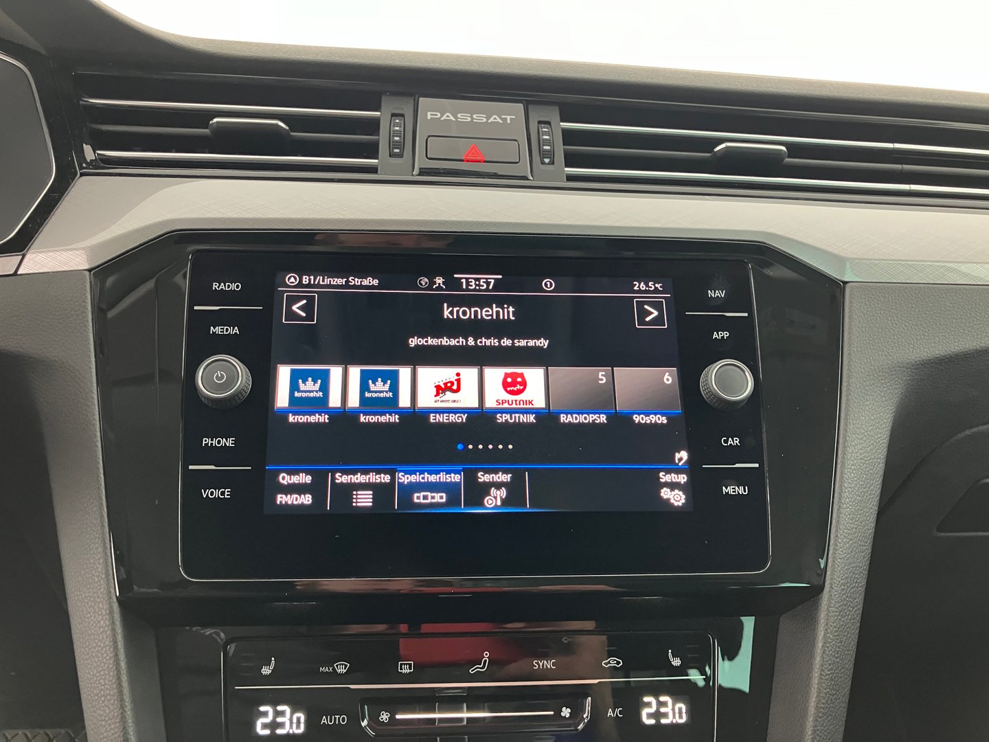 VW Passat Variant Business TDI DSG | Bild 7 von 14