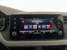 Škoda Kamiq Selection TSI DSG in Moon-Weiß Metallic
