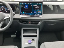 VW Tiguan Trend eTSI DSG in Grenadillschwarz Metallic