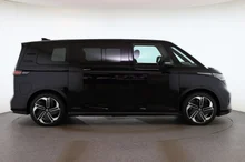 VW ID Buzz ID. Buzz GTX LR 4MOTION 250 kW in Deepblack Perleffekt Metallic