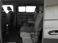 VW ID Buzz ID. Buzz GTX LR 4MOTION 250 kW in Deepblack Perleffekt Metallic