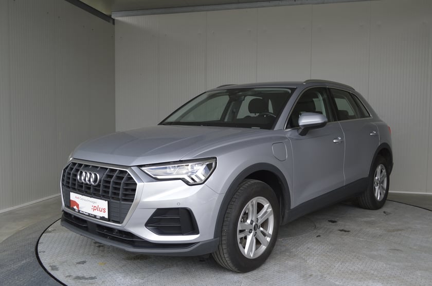Audi Q3 e-tron 45 TFSI e