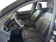 VW Taigo R-Line TSI DSG in Deep Black Perleffekt