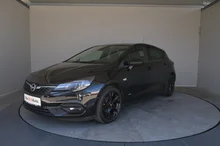 Opel Astra K Lim. 5-trg. Design & Tech Start/Stop in Schwarz