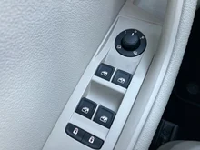 Škoda Superb Style TDI DSG in Black-Magic Perleffekt