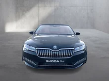 Škoda Superb Style TDI DSG in Black-Magic Perleffekt