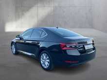 Škoda Superb Style TDI DSG in Black-Magic Perleffekt