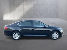 Škoda Superb Style TDI DSG in Black-Magic Perleffekt