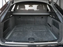 Audi A6 Avant 45 TDI quattro Sport in MYTHOSSCHWARZ METALLIC
