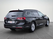 VW Passat Variant Business TDI DSG in 5V Mangangrau Metallic