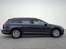 VW Passat Variant Business TDI DSG in 5V Mangangrau Metallic