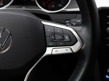 VW Passat Variant Business TDI DSG in 5V Mangangrau Metallic