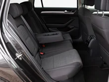 VW Passat Variant Business TDI DSG in 5V Mangangrau Metallic