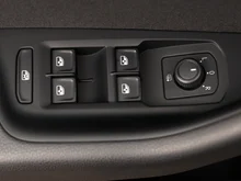 VW Passat Variant Business TDI DSG in 5V Mangangrau Metallic