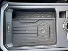VW T-Roc R-Line eTSI DSG in Grenadillschwarz Metallic