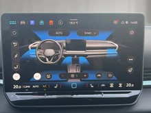 VW T-Roc R-Line eTSI DSG in Grenadillschwarz Metallic