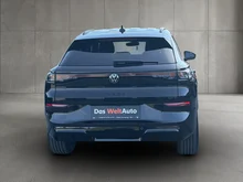 VW T-Roc R-Line eTSI DSG in Grenadillschwarz Metallic