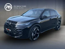 VW T-Roc R-Line eTSI DSG in Grenadillschwarz Metallic