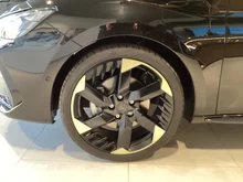 Thumbnail-Foto von Fahrzeug