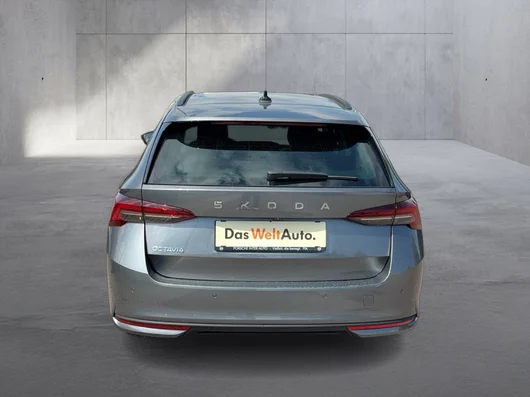 Bild eines Škoda Octavia Combi Selection TSI mHEV DSG