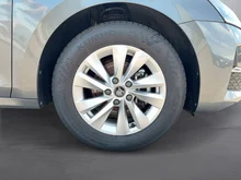 Škoda Octavia Combi Selection TSI mHEV DSG in Graphit-Grau Metallic