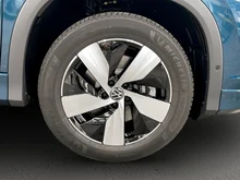VW Tayron Friends eTSI DSG in Nightshade Blue Metallic