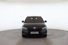 Škoda Octavia Combi Sportline TDI DSG in Black-Magic Perleffekt