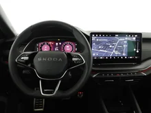 Škoda Octavia Combi Sportline TDI DSG in Black-Magic Perleffekt