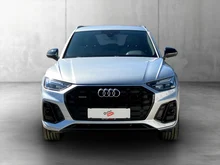 Audi Q5 40 TDI quattro S line in FLORETTSILBER METALLIC
