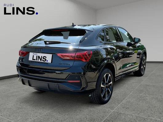 Bild eines Q3 Sportback e-tron 45 TFSI e S line ext