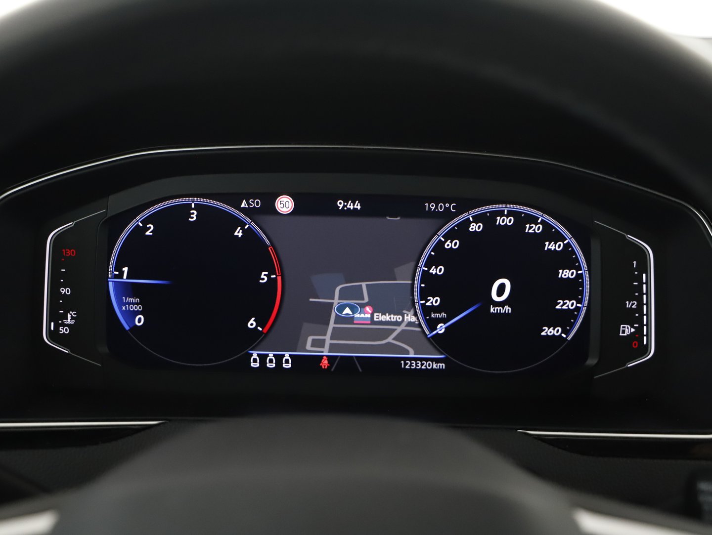 VW Passat Variant Business TDI | Bild 15 von 29