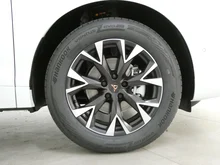 Thumbnail-Foto von Fahrzeug