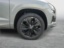 Škoda Karoq 4x4 Sportline TDI DSG in Smokey Diamond-Silber Metallic