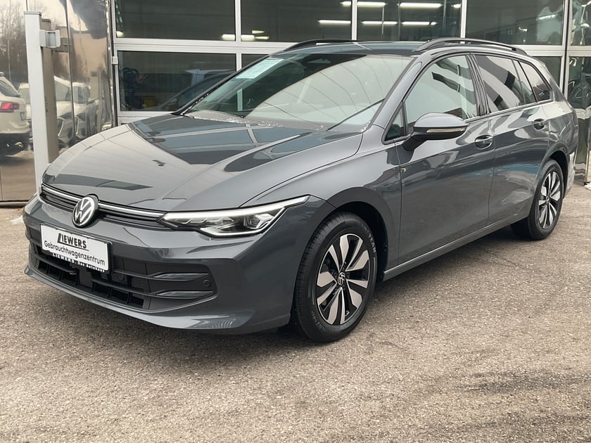 VW Golf Variant Business mHeV DSG