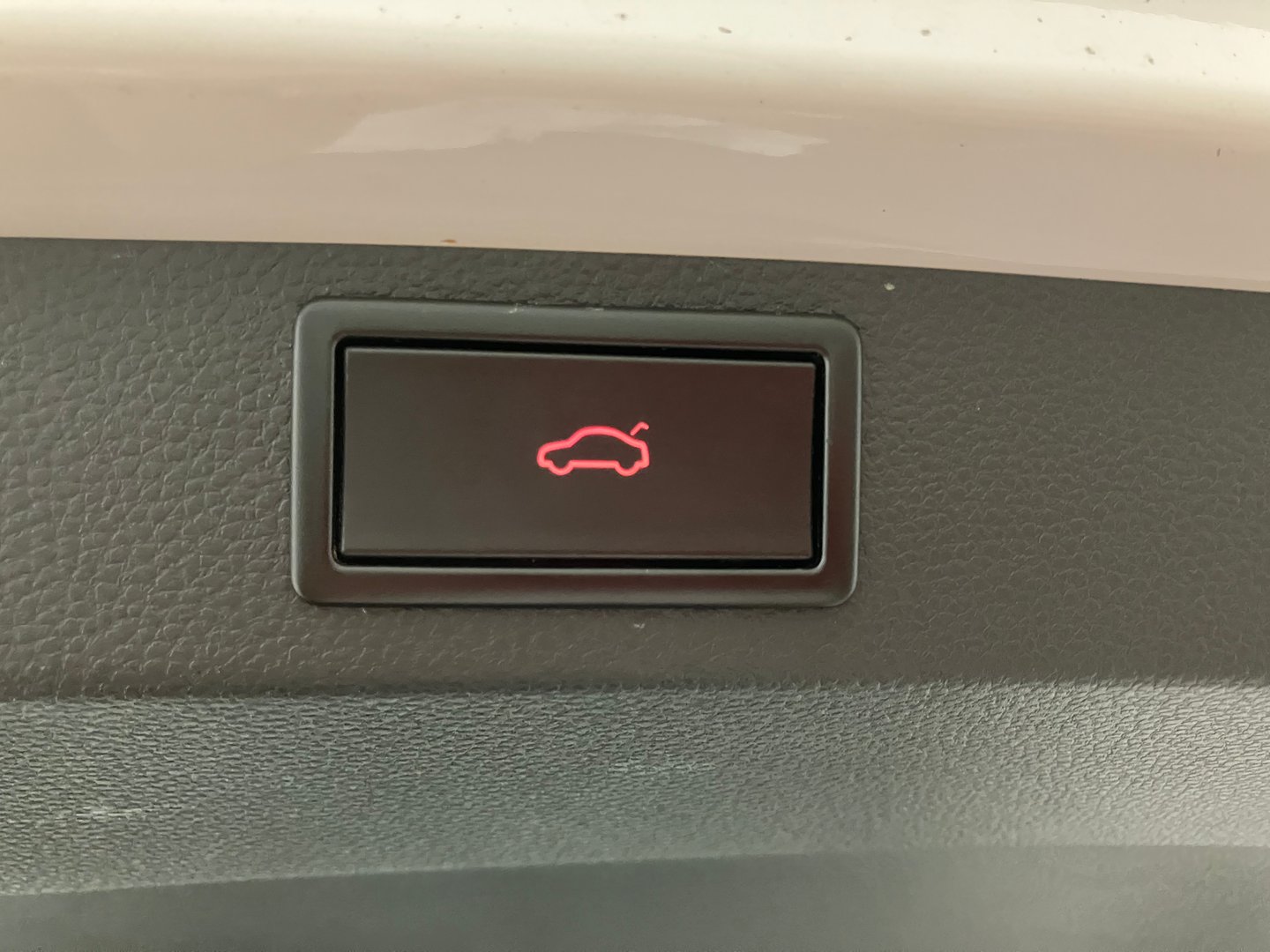 Škoda KAROQ Style SC TDI | Bild 30 von 35