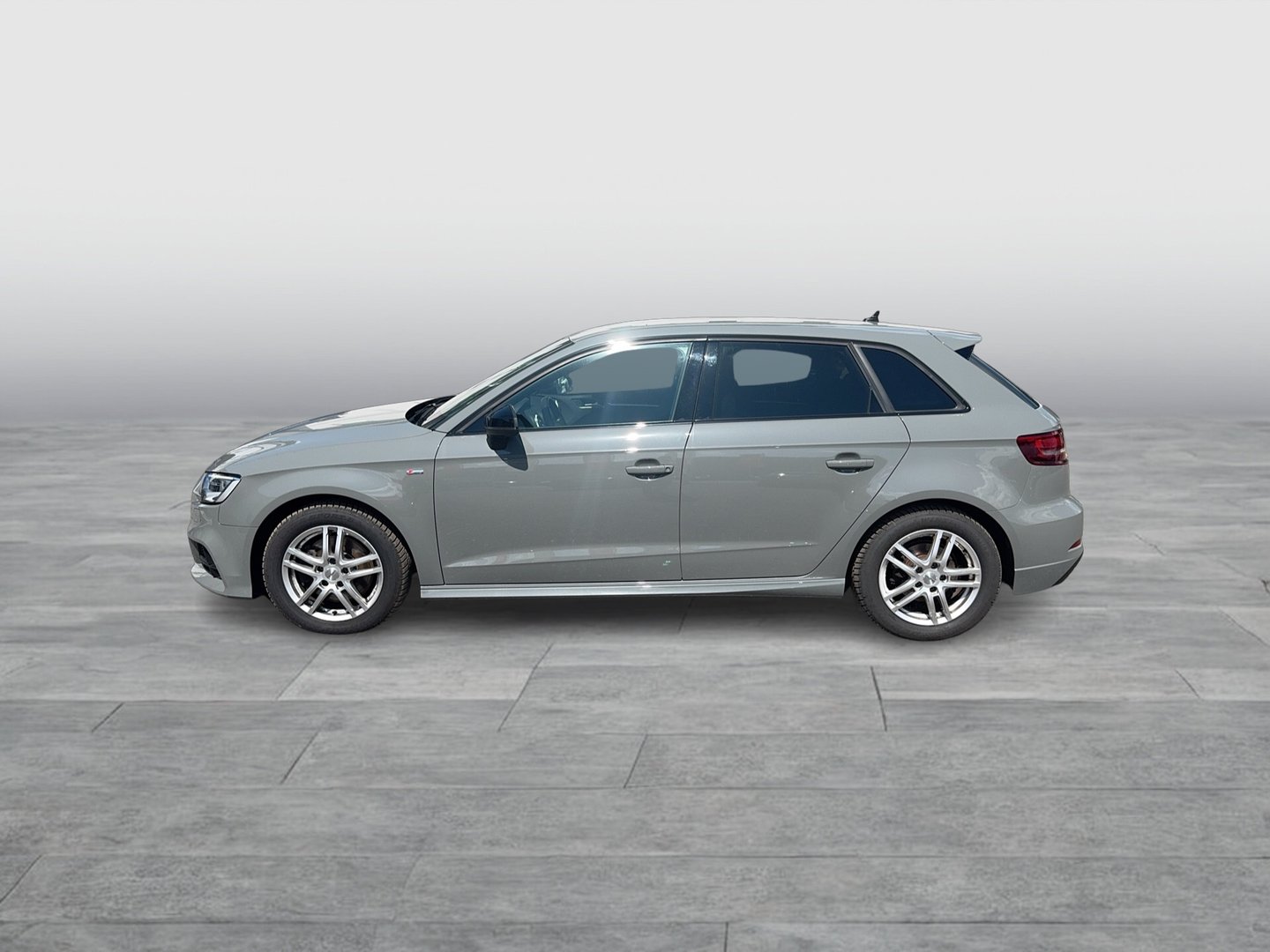 Audi A3 Sportback 40 TDI quattro Sport | Bild 2 von 26