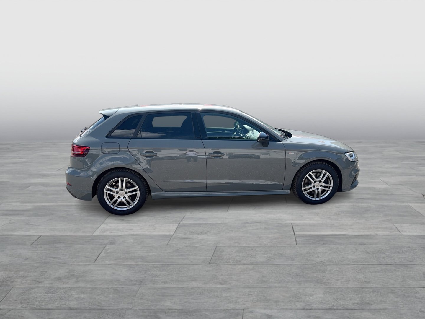Audi A3 Sportback 40 TDI quattro Sport | Bild 5 von 26
