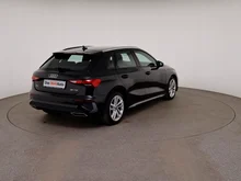 Audi A3 Sportback 35 TDI S line exterieur in MYTHOSSCHWARZ METALLIC